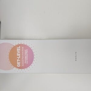 Maelys Get-Level Body Scrub